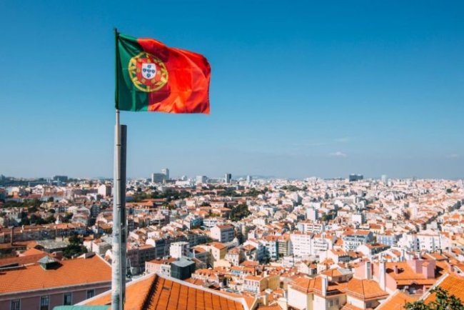 Cidadania portuguesa: como mudança em regra pode agilizar processo para brasileiros