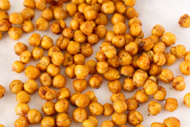 Crispy Ranch Air Fryer Chickpeas