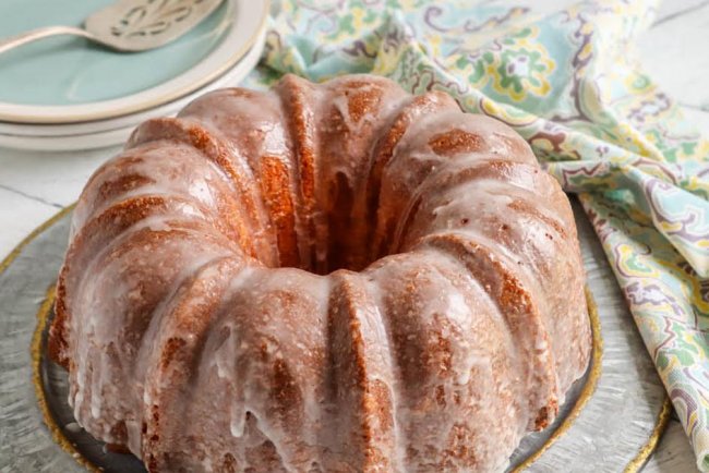 Aunt Faye's Pound Cake