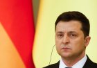“Devemos alcançar a paz pela força”, diz Zelensky no 3º ano em guerra