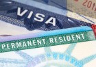 Governo Trump recua sobre regra que exigia saída dos EUA para obtenção de green card, diz jornal