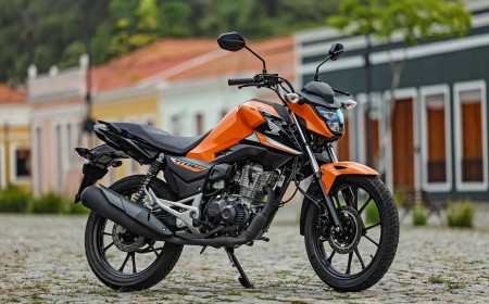 Honda CG 160 Titan laranja em excelente estado para venda